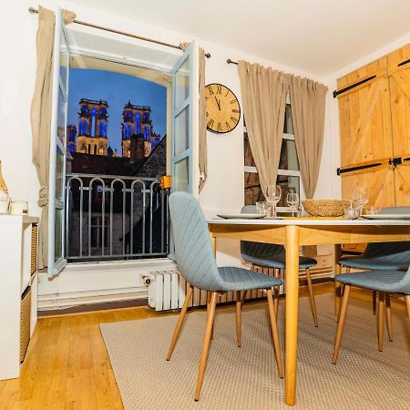 Nid Douillet La Cour Du Dauphin, Vue Cathedrale Imprenable Apartment Laon Ngoại thất bức ảnh
